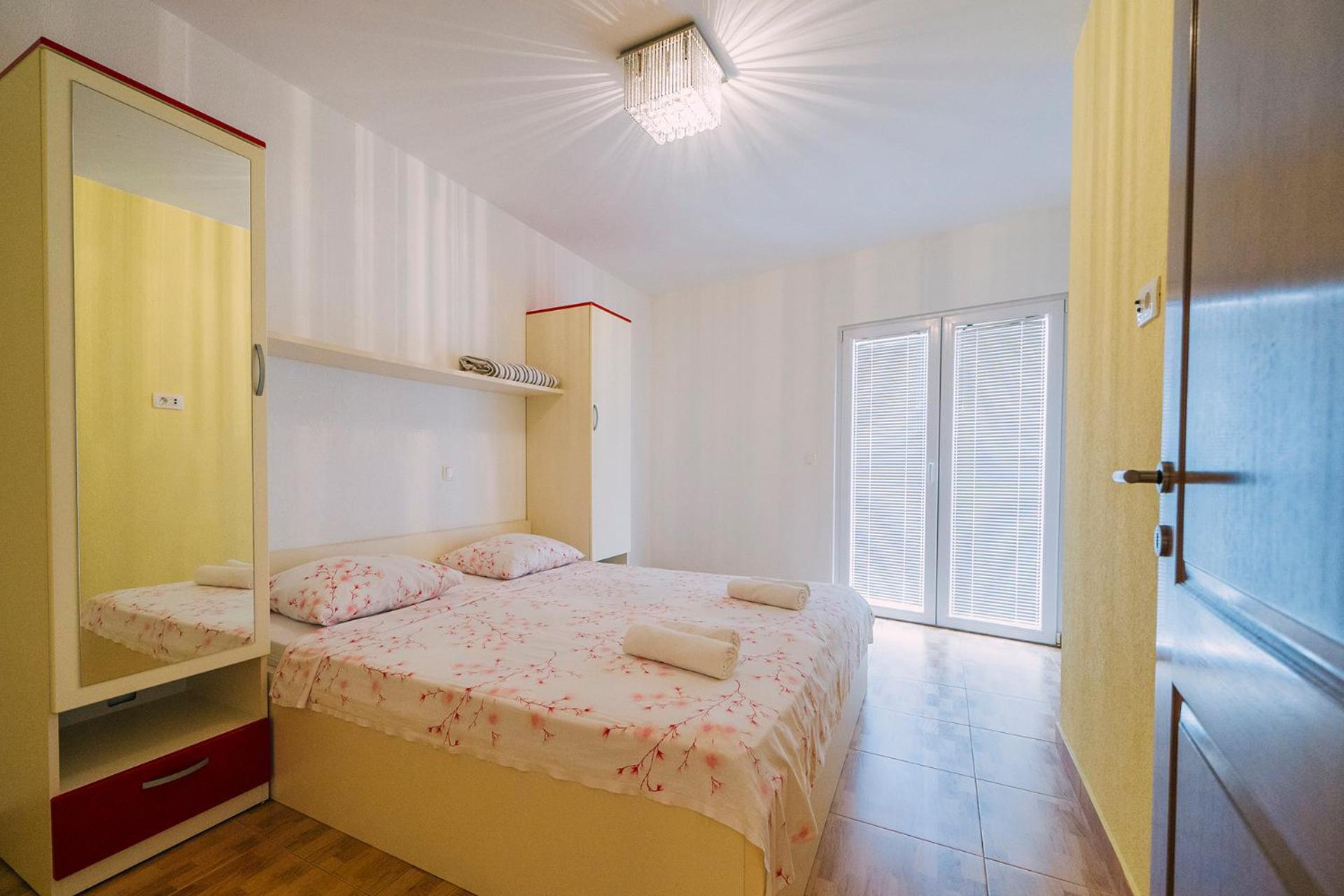 Apartament Luxur Centar With Sea View Terrace Baška Voda Zewnętrze zdjęcie